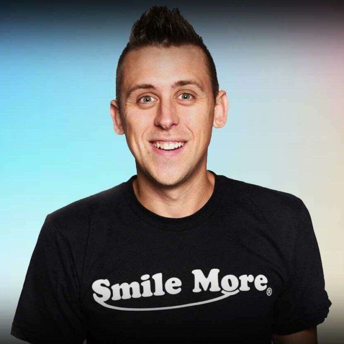 25-Roman-Atwood-1200x834