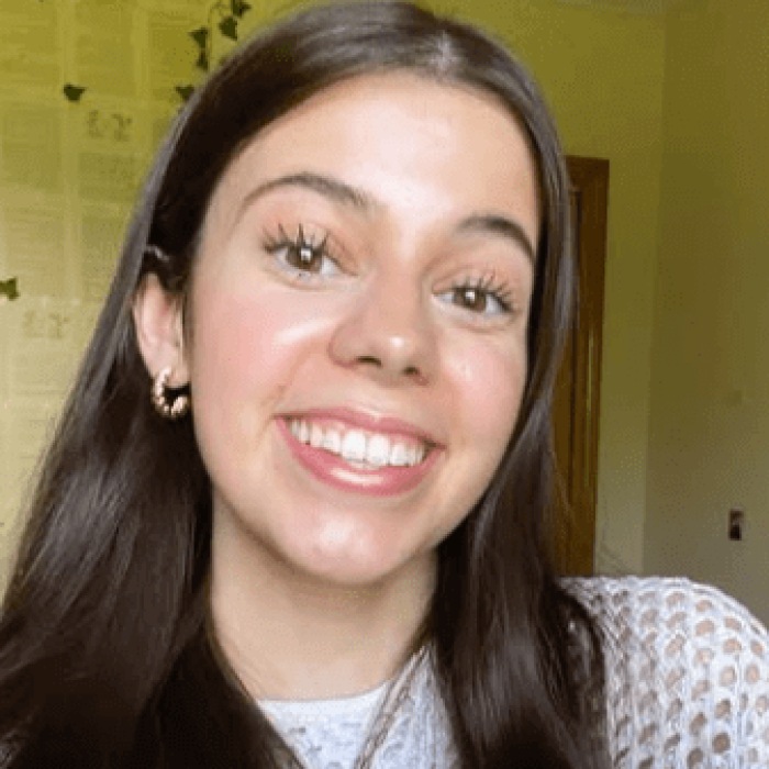 CASSIESBOOKTOK birthday, age, trivia and much more
