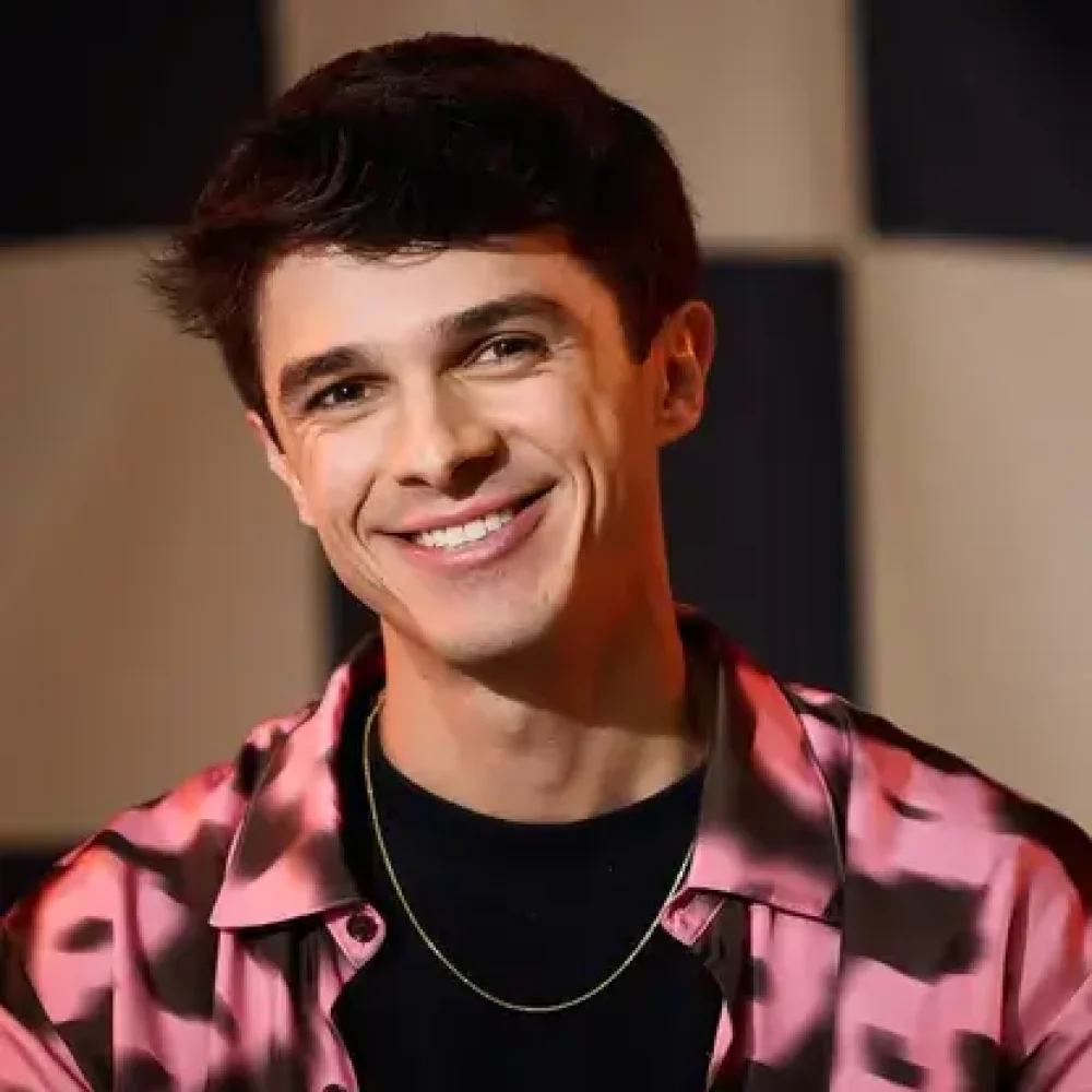 brent rivera birthday, family and more brent rivera birthday, family and more