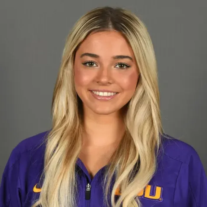 livvy dunne birthday, family life, and more
